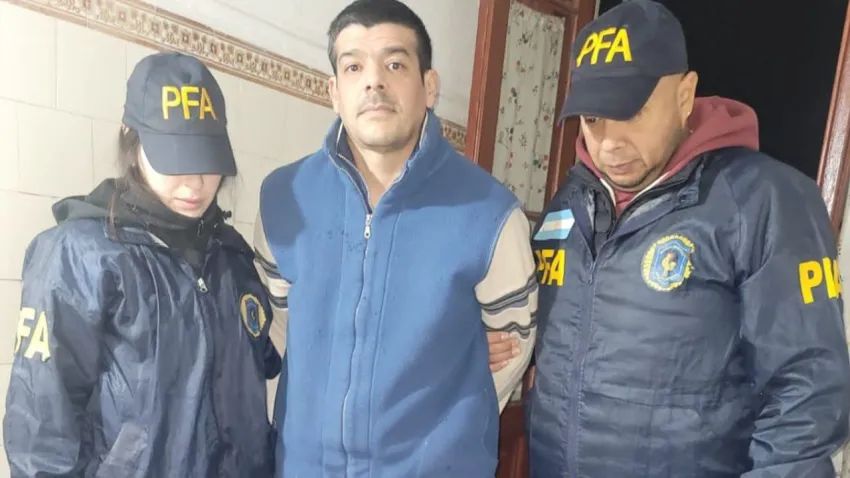 Detuvieron a Maximiliano Espinillo, uno de los pedófilos más buscados de Argentina