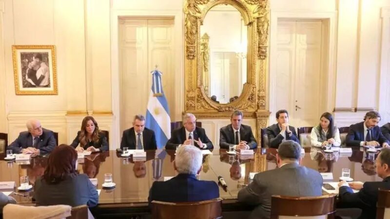 El Gobierno evalúa un nuevo alivio para quienes pagan el Impuesto a las Ganancias