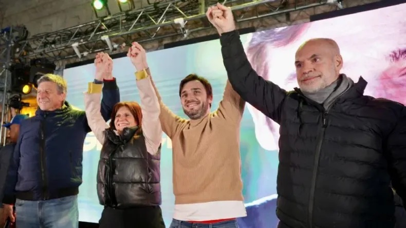 Elecciones en Chubut: batacazo de Juntos por el Cambio con foto de unidad incluida