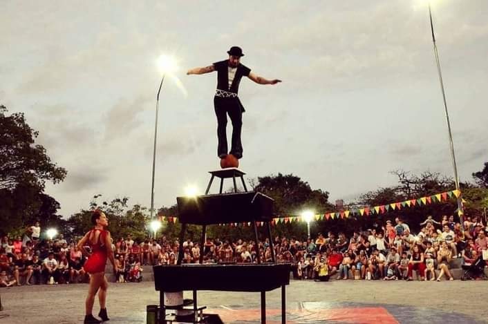 «Chaque el Circo» vuelve a recorrer los barrios de Resistencia durante las vacaciones de invierno, con entrada libre y gratuita