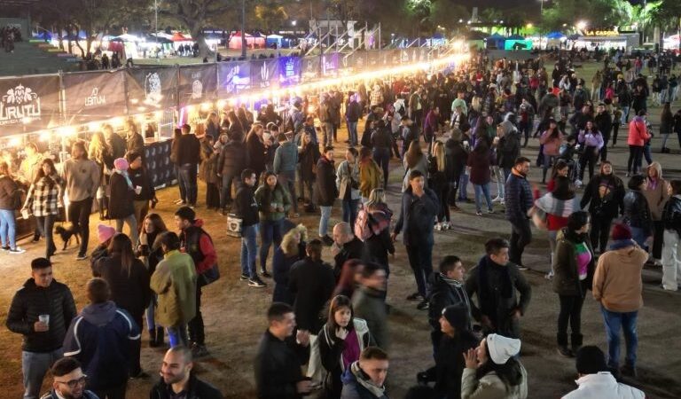 Invierno en Resistencia: Cientos de personas participaron del festival cervecero en el Parque 2 de Febrero y de actividades recreativas en espacios públicos durante todo el fin de semana