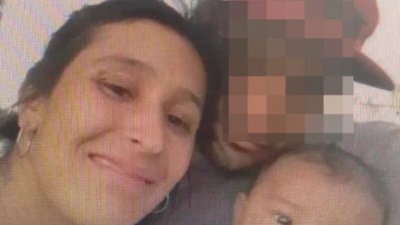 Buscan a Ana Elizabeth Cáceres, la joven fue vista por última vez junto a su hijo cerca de Fontana