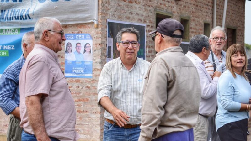 GUSTAVO EN LAGUNA BLANCA ASEGURÓ QUE “SE PUEDEN HACER MUCHAS COSAS PARA LOGRAR EL DESARROLLO INTEGRAL DE LA COMUNIDAD SIN PRESIÓN POLÍTICA NI PERSECUCIÓN”