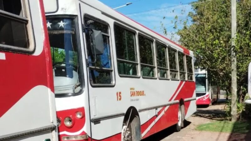 Sáenz Peña continúa sin transporte público urbano