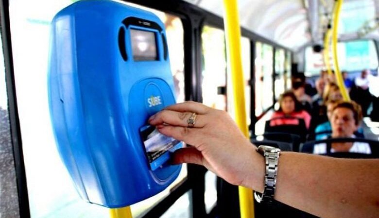 «Nuevo aumento en la tarifa del transporte público de pasajeros: $590 con subsidio del gobierno provincial.»