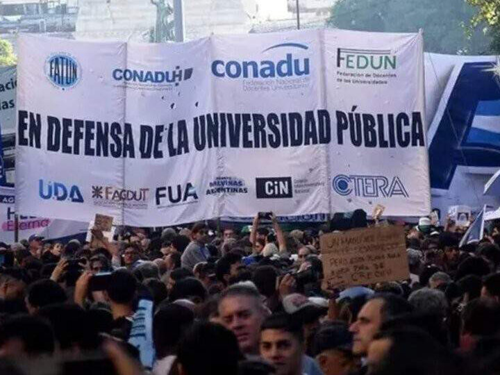 Las universidades públicas convocan a un paro por 72 horas